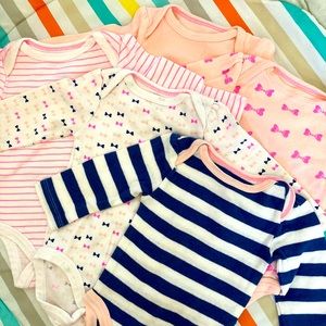 Cat & Jack 0-3 month long sleeve onesies, 5 pack